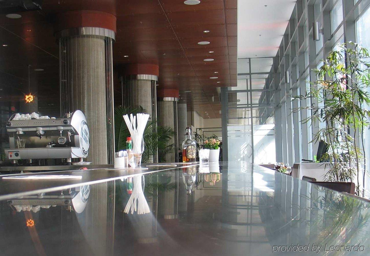 Embassy Suites By Hilton - מונטריאול מראה פנימי תמונה
